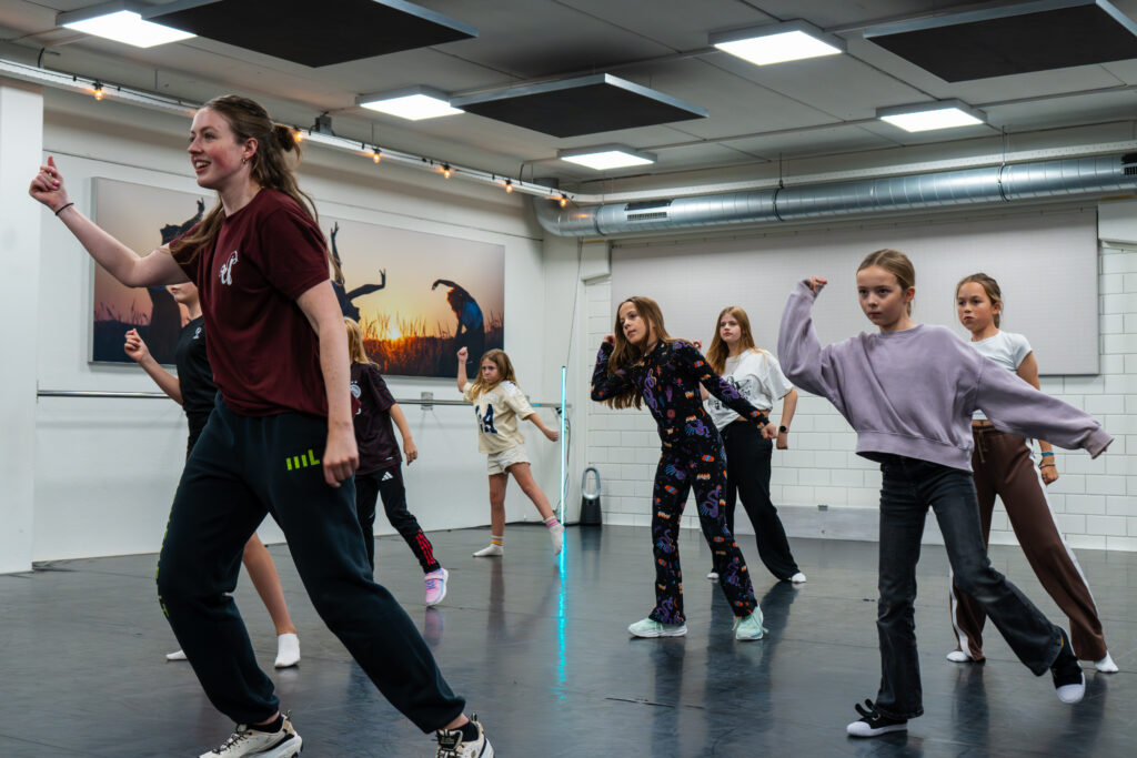 Hip Hop workshop MovesU